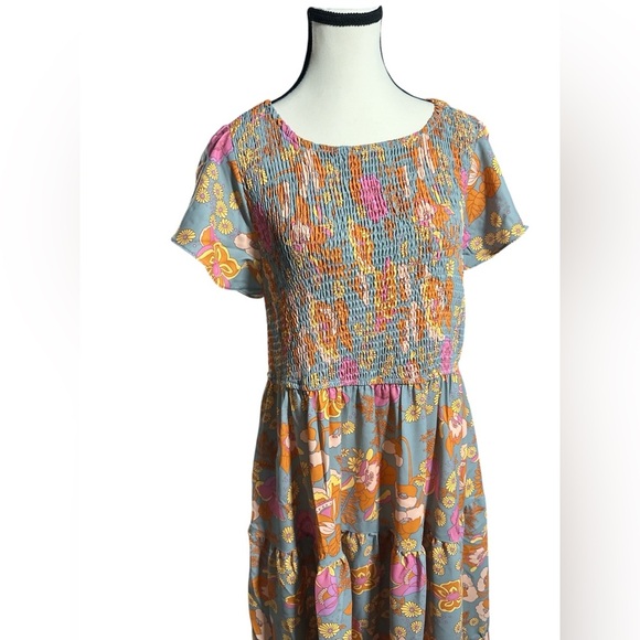 Vibrant Floral Maxi Dress - Multicolor - Picture 2 of 8